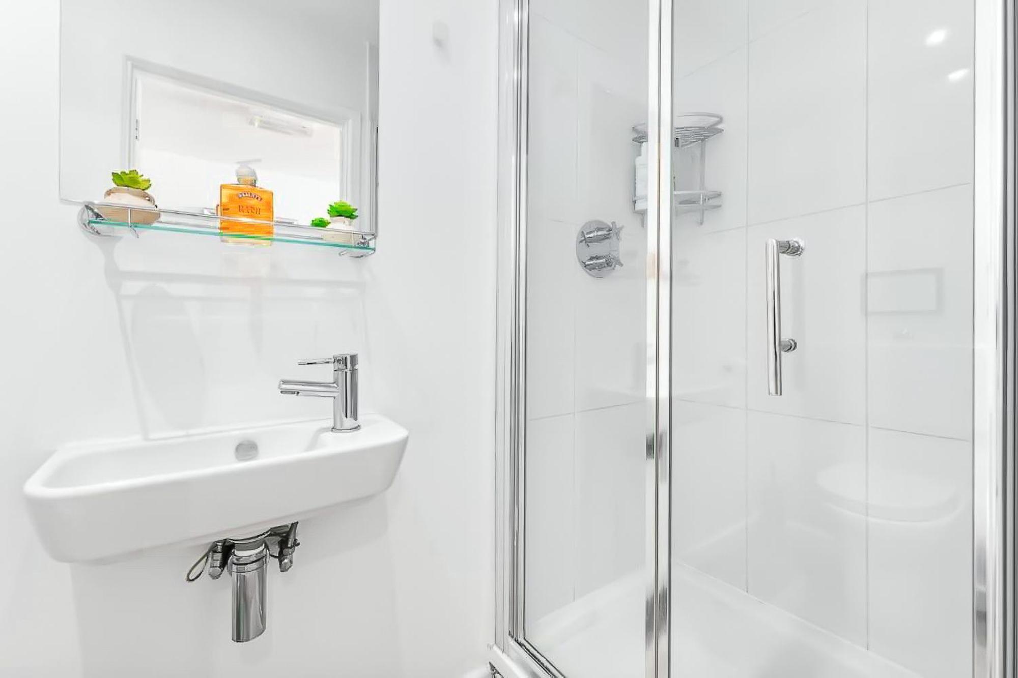 Piccadilly, Soho 1 Bedroom Sleep 6 Vr1 London Luaran gambar